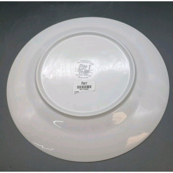Pier One Imports Gold Swirl Dinner Plates (2) Christmas Holiday - Picture 3 of 5